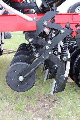 Сеялки - ТЕХСПЕЦКОМПЛЕКТ СКП-3Д Копирующий сошник, вариатор.