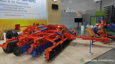 Бороны - БЕЛАГРОМАШ Борона дисковая складная полуприцепная БДС-6х2П Резино-клиновый каток