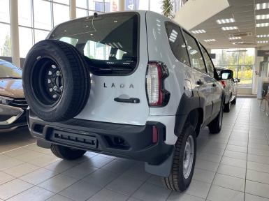Легковой автотранспорт - LADA Niva Travel 1.7 MT (83 л.с.) 4WD
