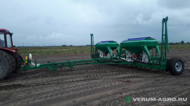Сеялки - БОБРУЙСКАГРОМАШ Сеялка пневматическая БЕРЕЗИНА 9600 