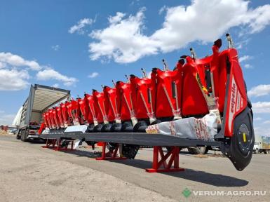 Жатки и оборудование для комбайнов - CAPELLO Diamant  D16