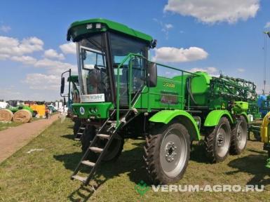 Опрыскиватели самоходные - КАЗАНЬСЕЛЬМАШ Опрыскиватель-разбрасыватель самоходный ОС-2500 М2