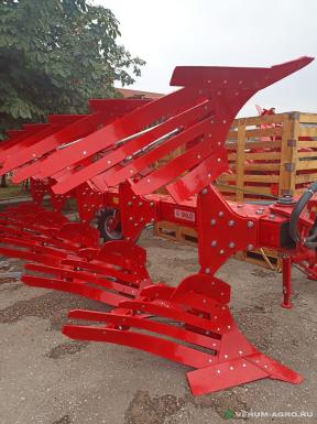 Плуги и глубокорыхлители - UNLU DM 5 (4+1) оборотный навесной с перьевыми отвалами