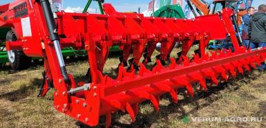 Плуги и глубокорыхлители - КАМА Глубокорыхлитель TIGER 5, болтовая защита, каток