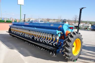 Сеялки - BOZKURT BTM-36-2-150М Сеялка зернотуковая
