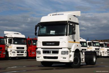 Грузовой автотранспорт - КАМАЗ 5490 033-87