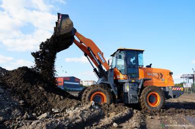 Фронтальные погрузчики - UMG Фронтальный погрузчик WL 30