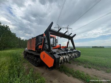 Мульчеры - АЛТАЙЛЕСМАШ 300U Самоходная машина для измельчения древесины 