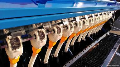 Сеялки - BOZKURT BTM-24-2-150М Сеялка зернотуковая