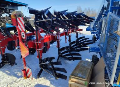 Плуги и глубокорыхлители - ТЕХМАШ ПО-4-35\50 (3+1) плуг оборотный, с перьевым  отвалом, болтовая защита