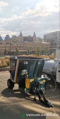 Кормораздатчики-смесители - NEWMIX VR10   вертикальный 10 кубовый миксер с весами