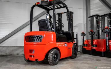 Прочее - EP CPCD15T8 новый 2024, дизель, г/п 1,5 т, мачта 3 м, сайдшифт