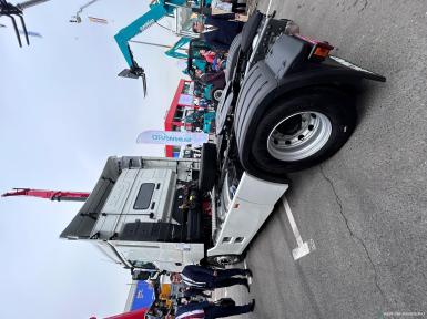 Грузовой автотранспорт - XCMG XCMG XGA4185D5WA Седельный тягач