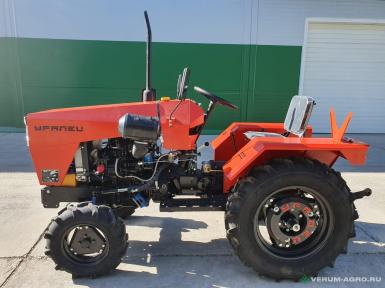 Колесные тракторы - УРАЛЕЦ 220 (2x4)
