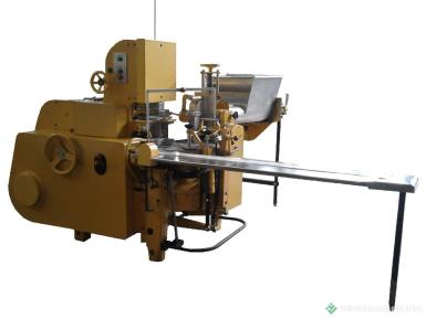 Оборудование для переработки и хранения молока - МОЛКОМ Автомат фасовки АРМ 500 гр (европачка)