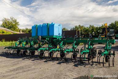 Культиваторы - КРОНОС Культиватор КРК-5.6 с ЖКУ 500 литров  (3-s обр стойки на секции)