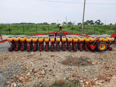 Сеялки - VADERSTAD Tempo R TPR 18