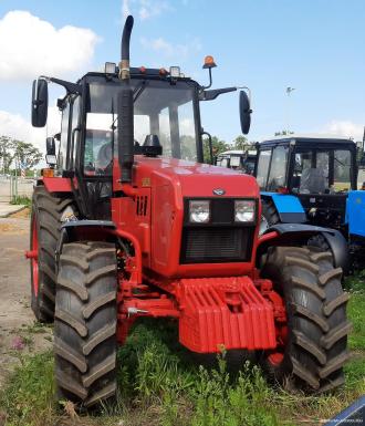 Колесные тракторы - BELARUS 1221.3 001