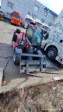 Телескопические погрузчики - BULL ТЕЛЕСКОПИЧЕСКИЙ ПОГРУЗЧИК TL4512 