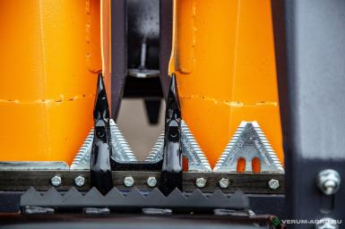 Жатки и оборудование для комбайнов - ORANGE SEED 9.8 Жатка подсолнечниковая безрядковая