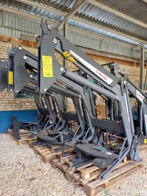 Колесные тракторы - BELARUS  82.1-23/12 