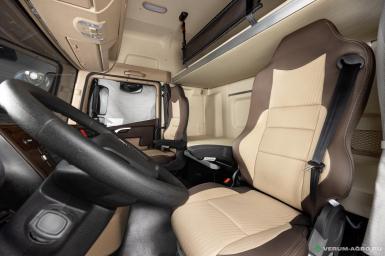 Грузовой автотранспорт - FAW  JH6 4х2