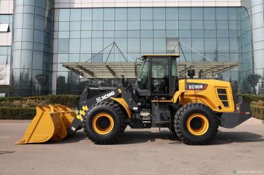Фронтальные погрузчики - XCMG XC958