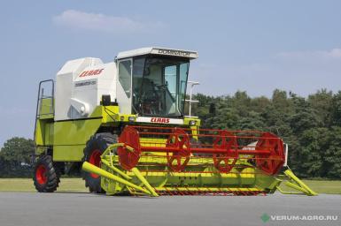 Зерноуборочные комбайны - CLAAS Dominator 130
