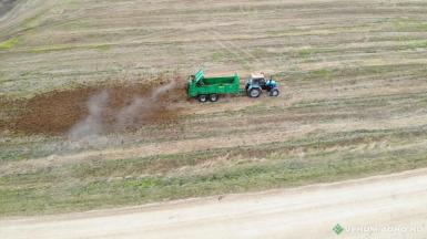 Разбрасыватели удобрений - БОБРУЙСКАГРОМАШ Машина для внесения твердых органических удобрений МТУ-18