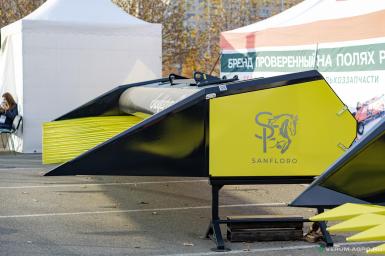 Жатки и оборудование для комбайнов - SANFLORO Light  8.5 Жатка подсолнечниковая безрядковая 