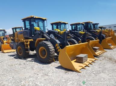 Фронтальные погрузчики - XCMG LW330FN(RU)
