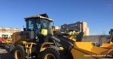 Фронтальные погрузчики - XCMG LW300FN