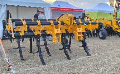 Плуги и глубокорыхлители - АГРОСПЕЦМАШ Глубокорыхлитель РАМ-7Г
