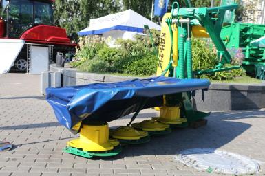 Косилки - БОБРУЙСКАГРОМАШ Косилка дисковая тракторная навесная КДН-210 