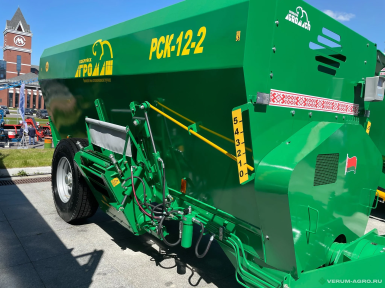 Кормораздатчики-смесители - БОБРУЙСКАГРОМАШ РСК-12-2, смеситель-кормораздатчик