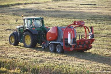 Пресс-подборщики - UNIA MASTER MASTER D