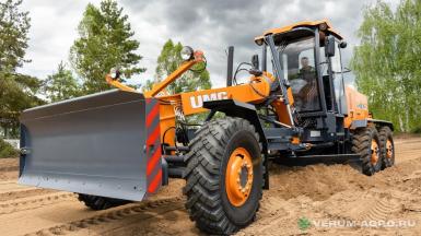 Грейдеры - UMG Автогрейдер ГС 18.05