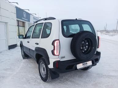 Легковой автотранспорт - Niva 1.7 MT (80 л.с.) 4WD