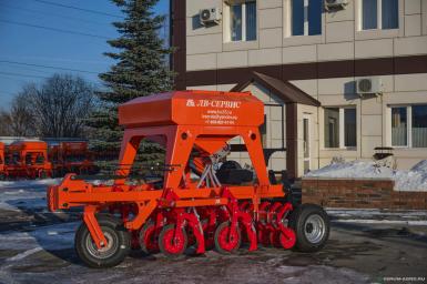 Сеялки - ЛВ-СЕРВИС ВС  Универсальная