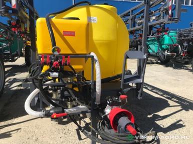 Опрыскиватели прицепные - САЛЬСКСЕЛЬМАШ ОПШ-18-2500-3  Опрыскиватель с трехпозиционными форсунками