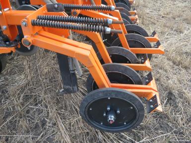 Сеялки - СПЕЦАГРО Посевной комплекс ПК-10 МУЗА с бункером