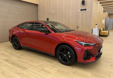 Легковой автотранспорт - CHANGAN UNI-V 1.5 AMT (181 л.с.)