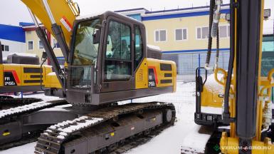 Экскаваторы - LOVOL FR245E2