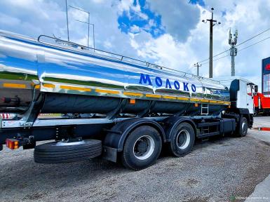 Грузовой автотранспорт - МАЗ 631228-8575-012 Автоцистерна для перевозки пищевых продуктов