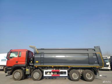 Грузовой автотранспорт - SITRAK C7H 8x4