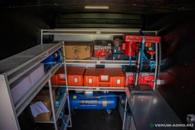 Специальные автомобили - ГАЗ A32R32 