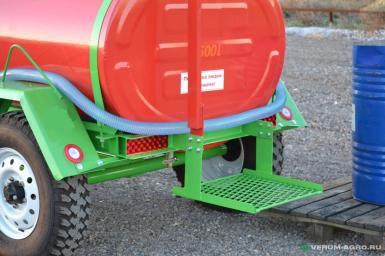 Прочее - ЛЕНКОМТЕХ Полуприцеп для перевозки воды ППВ-2500 ППВ-2500