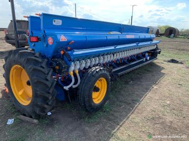 Сеялки - BOZKURT BTM-36-2-150МТ Сеялка зернотуковая