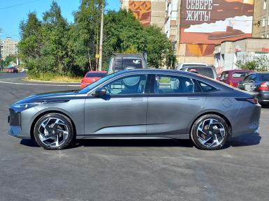 Легковой автотранспорт - CHANGAN Lamore 1.5 AMT (180 л.с.)