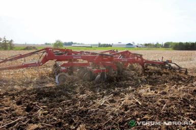 Плуги и глубокорыхлители - SALFORD Глубокорыхлитель Salford DRH 9800 9808